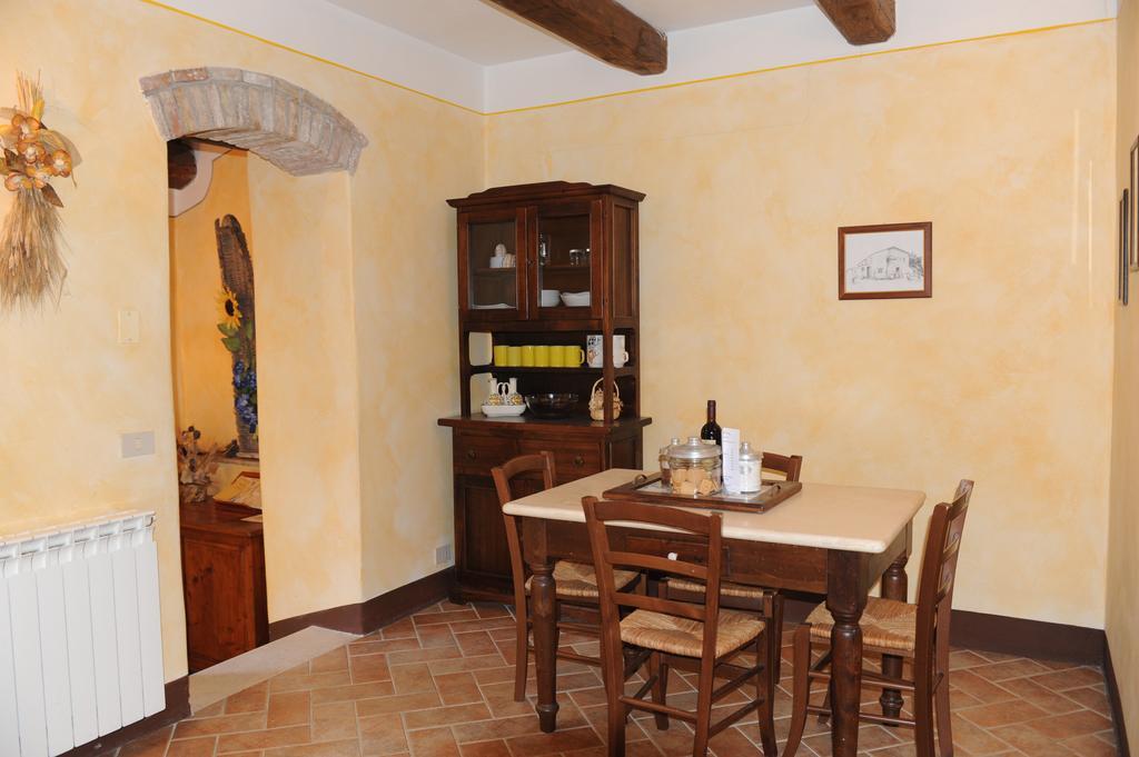 Agriturismo Erta Villa Casole dʼElsa Dış mekan fotoğraf