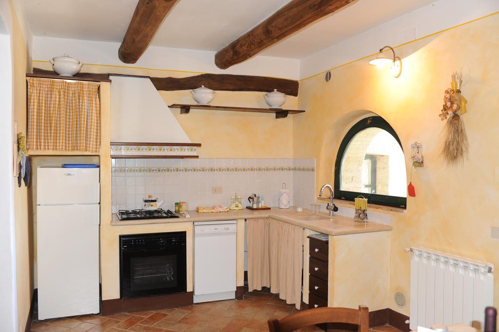 Agriturismo Erta Villa Casole dʼElsa Dış mekan fotoğraf
