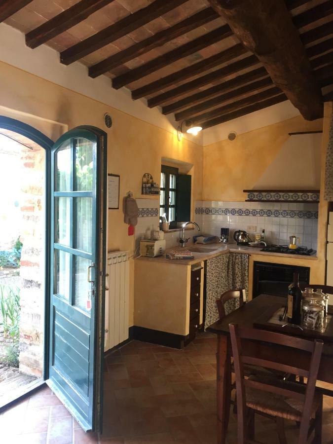Agriturismo Erta Villa Casole dʼElsa Dış mekan fotoğraf
